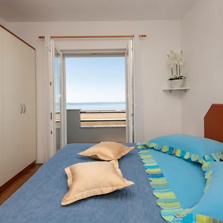 Apartmán Three-bedroom In *